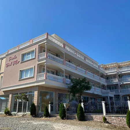 Vip студио симона - - 1-ва линия море